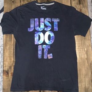 Nike ‘Just Do It’ Graphic Tee